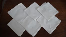 Taschentücher 27x26.5cm.  Monogramm