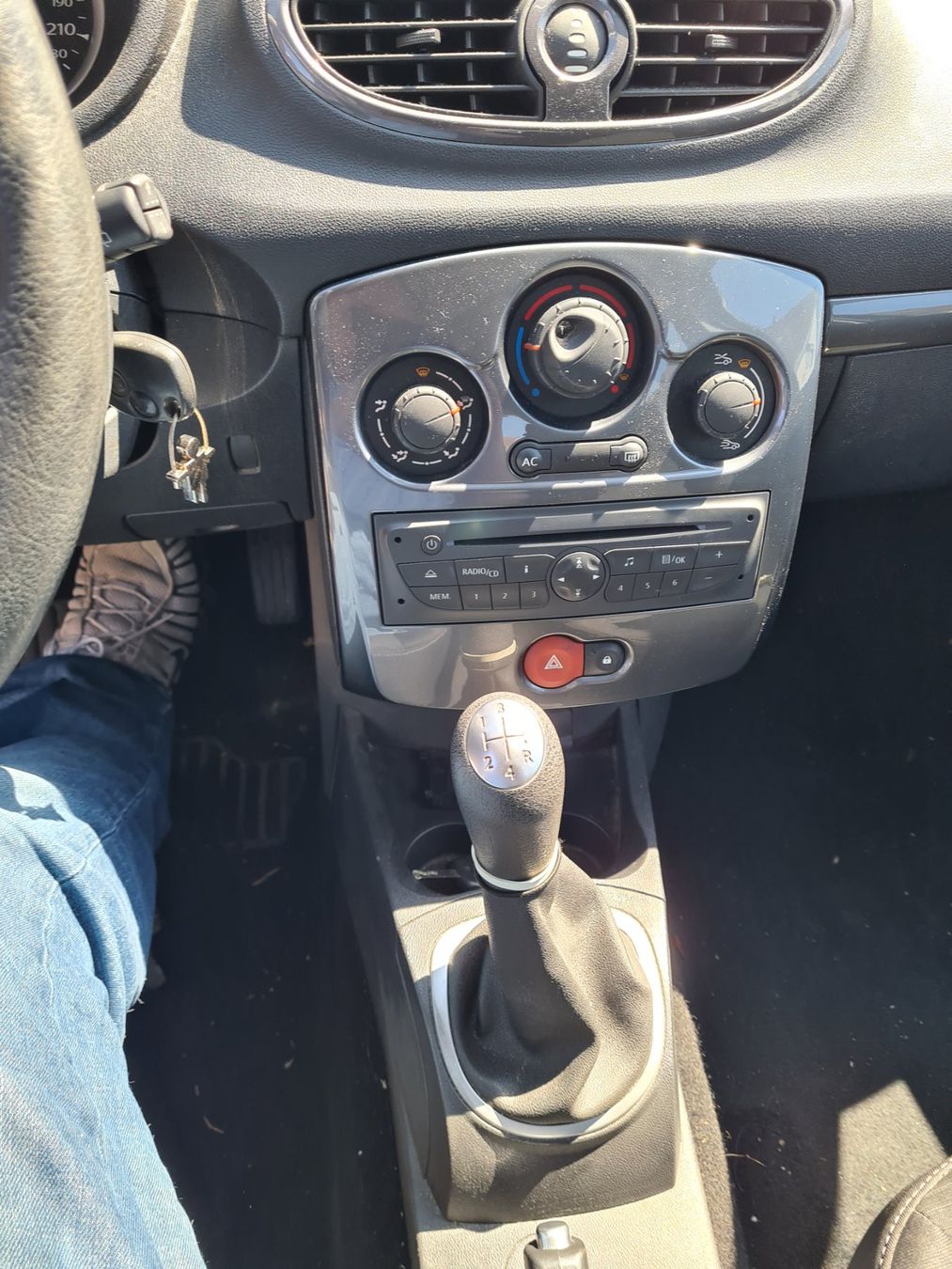 Renault Autos: Renault Clio 1.2 – D'occasion à Bäretswil par WamoNeu 7