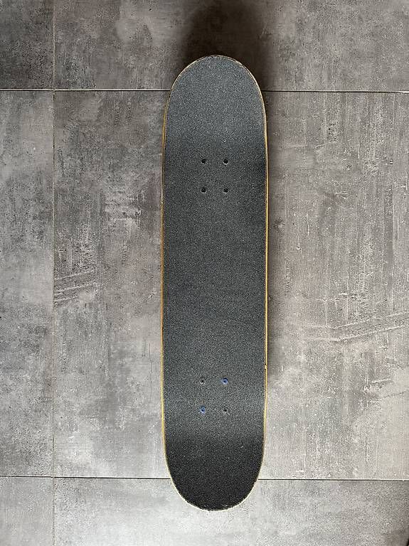 Skateboards: Skateboard – Gebraucht aus Mendrisio von def_vgy6 2