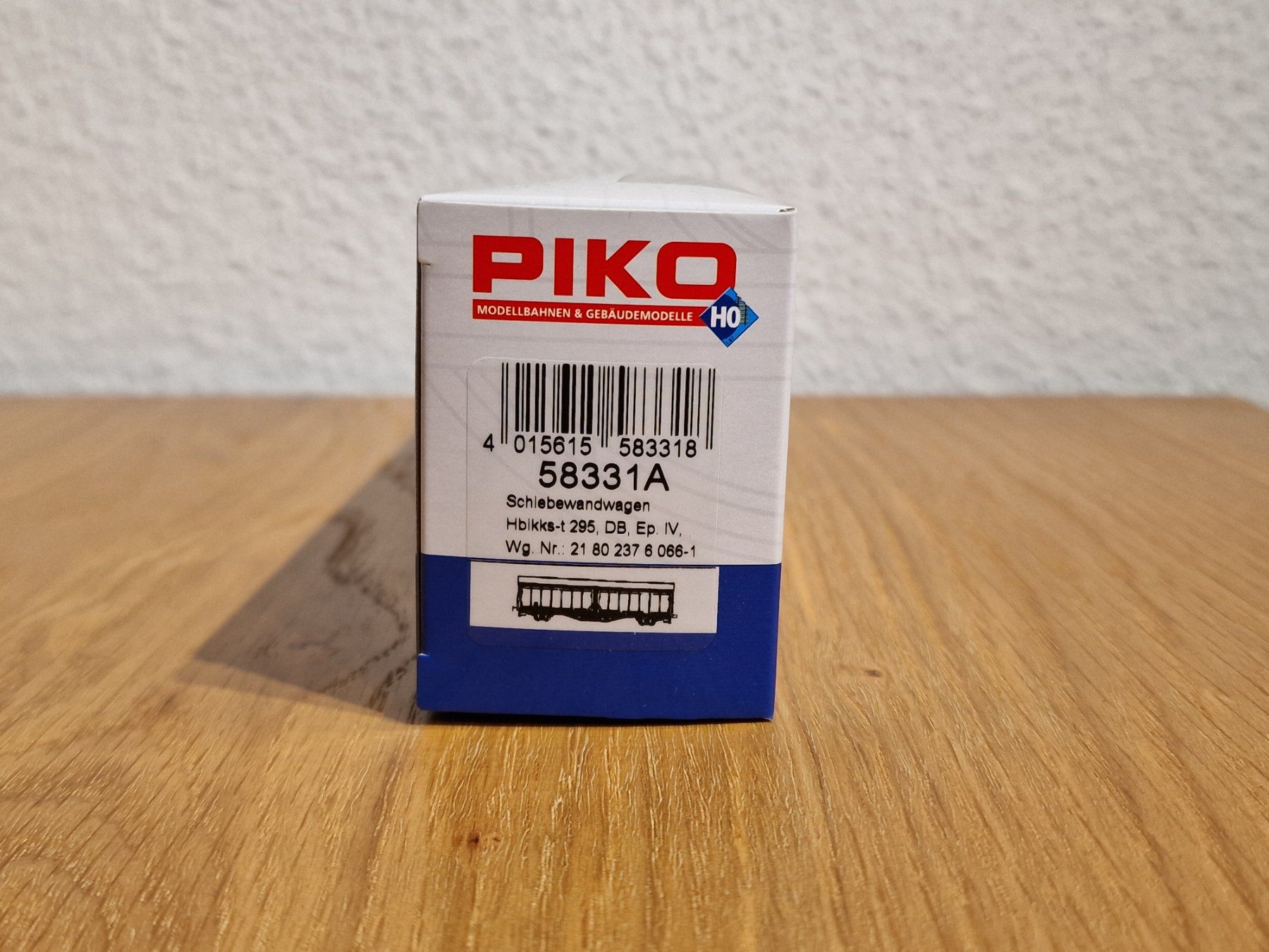 Piko Modelleisenbahnen: DB Schiebewandwagen H0 – Neu und originalverpackt aus Matten b. Interlaken von lor_hr9w 6
