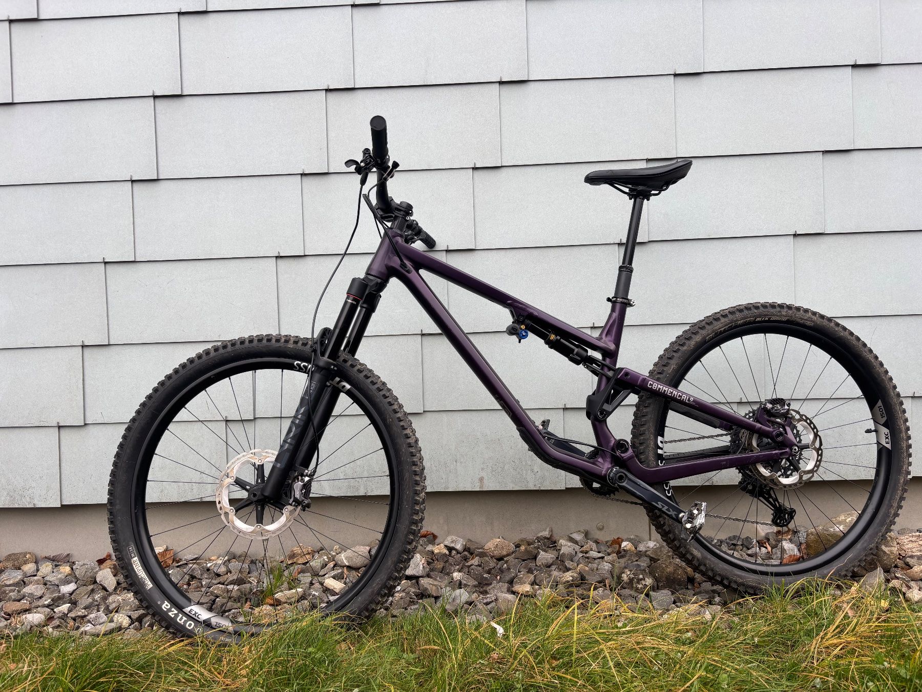 Commencal Biciclette: Custom built Commencal meta TR V4 – Usato da Oberwil b. Zug venduto da res_2lrh