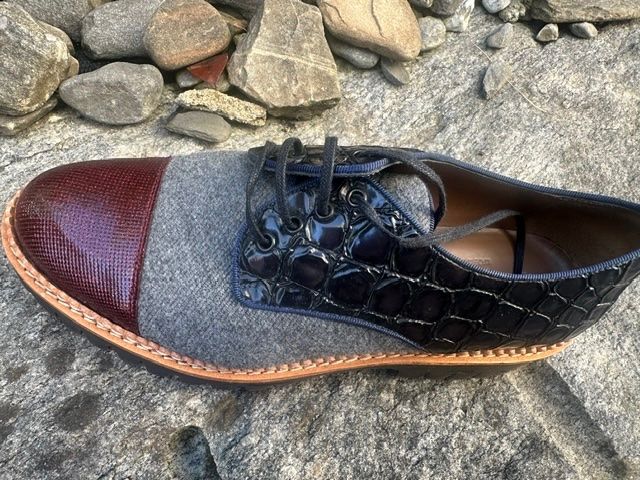 Scarpe da donna: Pertini Damenschuhe Gr. 37.5 – Usato da Altendorf venduto da Eisenmaennchen 1