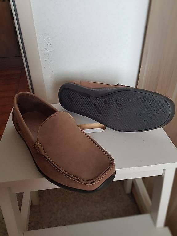 Herrenschuhe: Mocassin – Gebraucht aus Founex von fre_v5s2