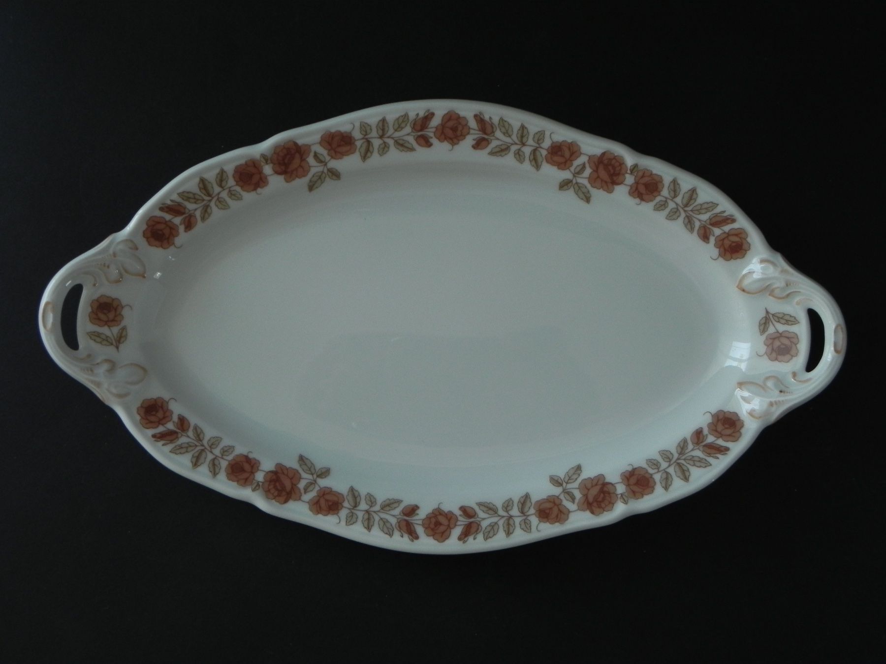 Piatti di portata: Schöne Schale von Langenthal - Design 640628 – Nuovo e nell'imballaggio originale da Zürich venduto da LodgE-21