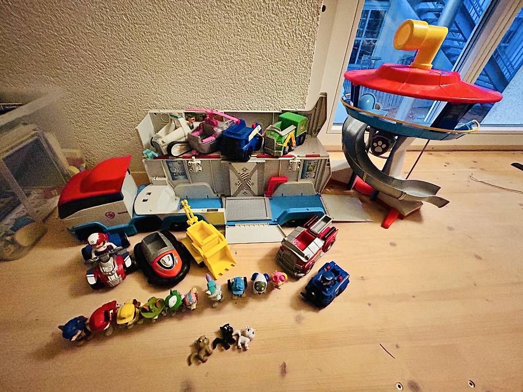 Giocattoli: Grosses paw patrol set – Usato da Deitingen venduto da dan_2fc9