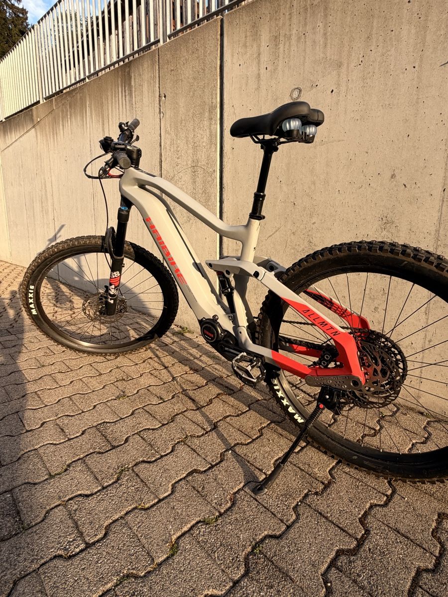 Yamaha Biciclette: Haibike AllMtn 6 Neuwertig – Nuovo (secondo la descrizione) da Oberuzwil venduto da Harrison1