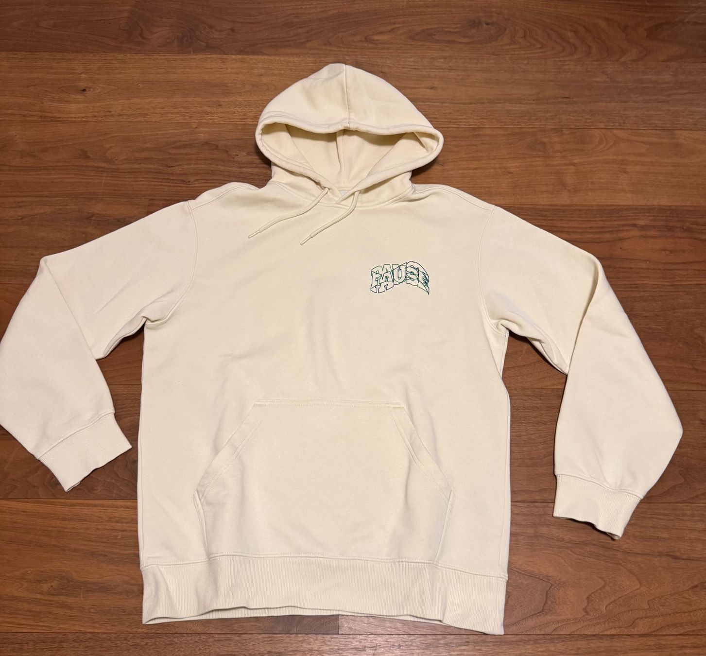 H&M Maglioni & Felpe: Kapuzenpullover Grösse S cremefarben – Usato da Ganterschwil venduto da Sven_L