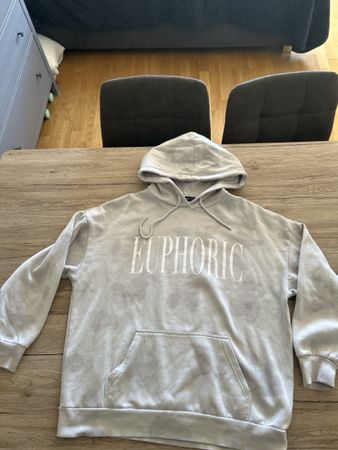 Pull à capuche 