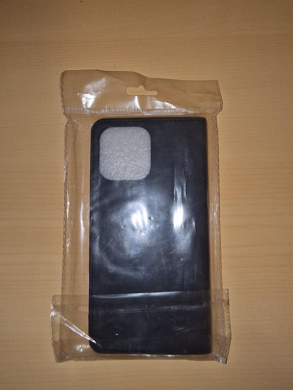 Cover & Protezioni schermo: iPhone 14 Pro Max Lederhülle - Schwarz – Nuovo e nell'imballaggio originale da Luzern venduto da LuzernVerkauft 1