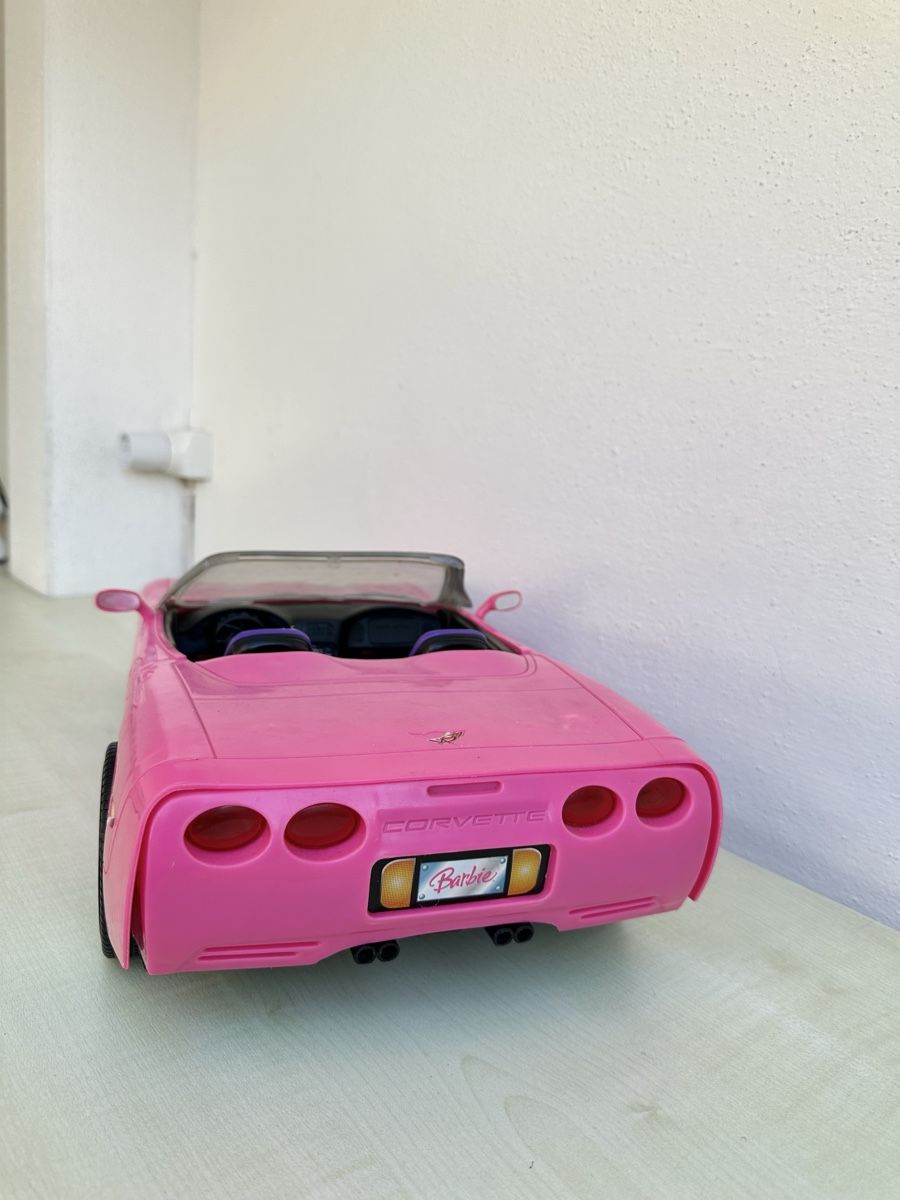 Poupées: Barbie Light Pink Corvette Cabrio Auto – D'occasion à Zürich par Kat_5557 1