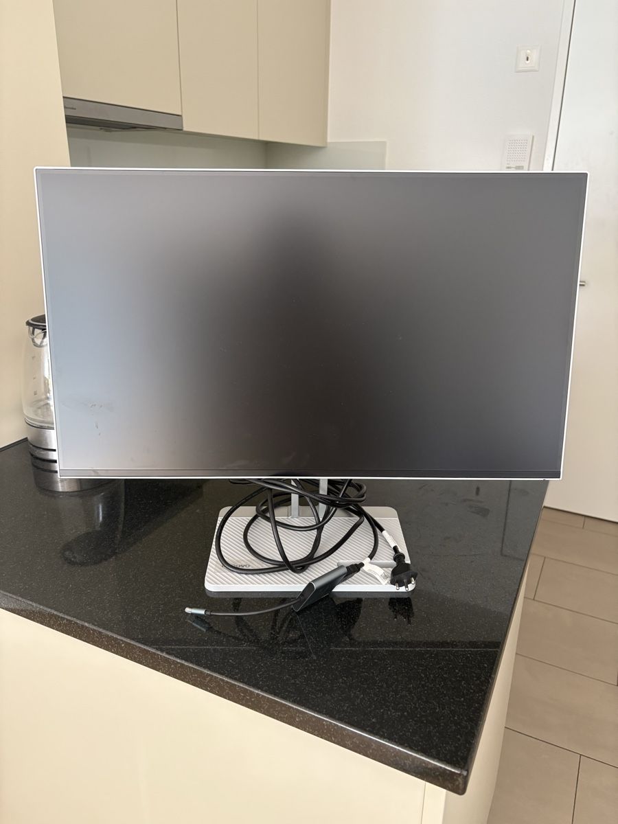 Lenovo Monitor: Lenovo L27i-4A 27" Monitor – Usato da Zürich venduto da den_5zk6