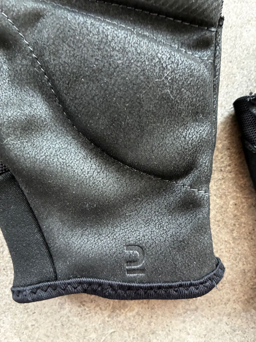 Decathlon Guanti & manicotti: Gants renforcés Taille S-M – Nuovo (secondo la descrizione) da Corcelles-près-Payerne venduto da CyndelleMaiwen 2