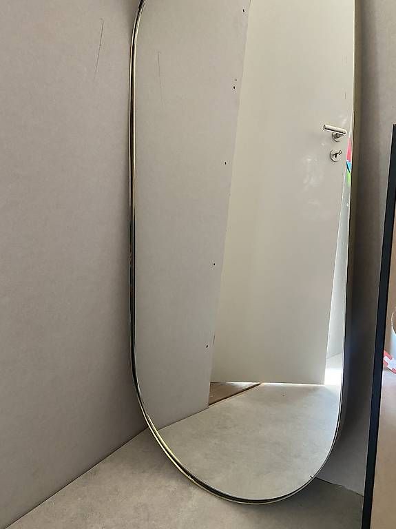 Specchi: Miroir ovale 50x100 – Usato da St-Sulpice VD venduto da bor_wtr2 1