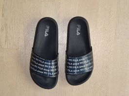 Fila Badeschuhe Badeschlappen Wackelbild Gr. 38
