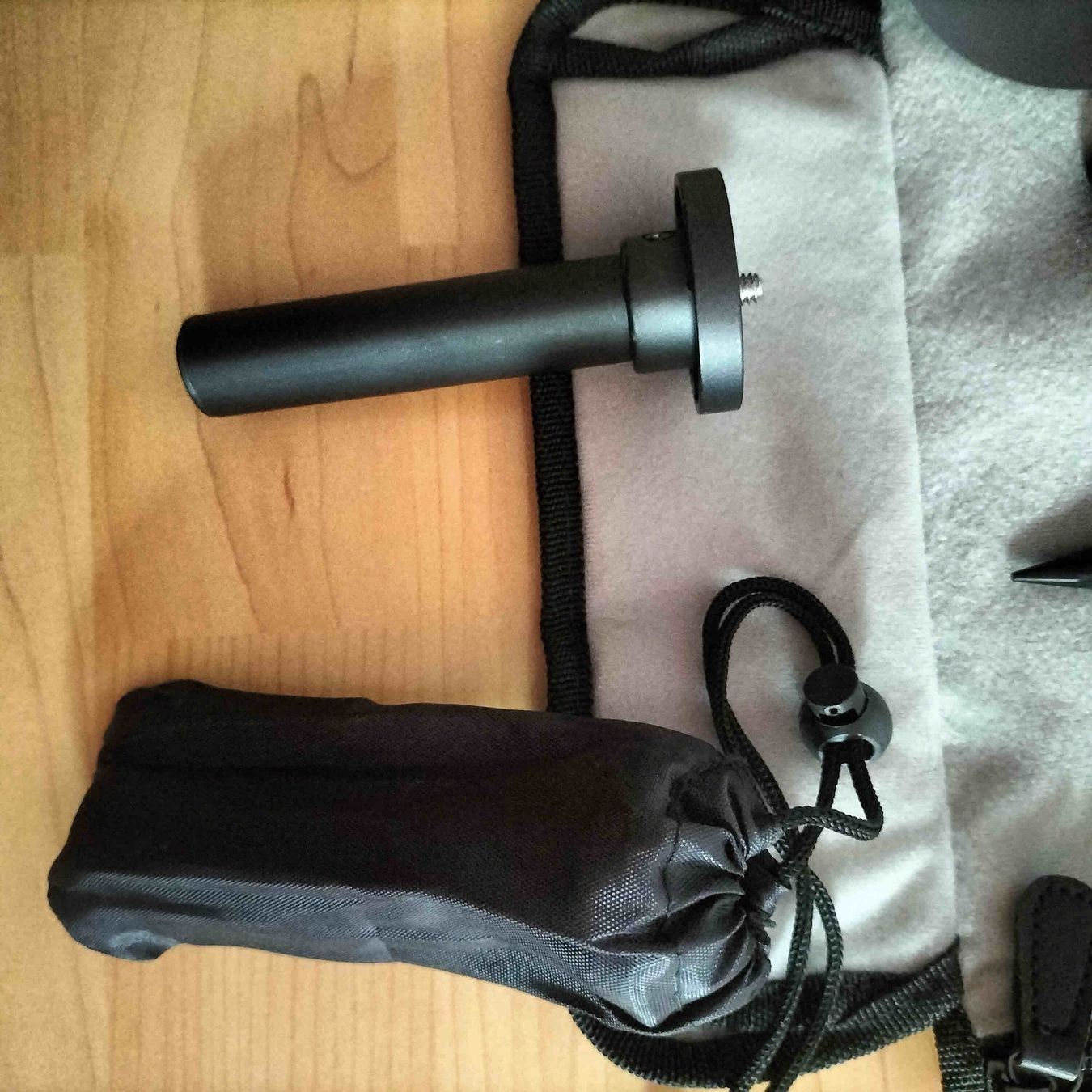 Altri Accessori: Cullmann Flexx, kit de fixation universel – Usato da La Chaux-de-Fonds venduto da tintin_mfe 6