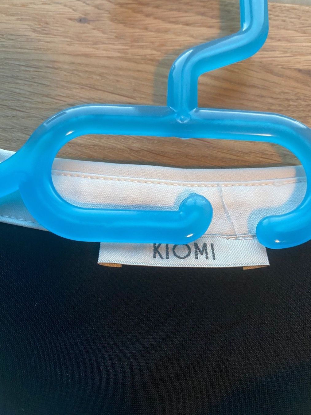 Camicette: Kiomi Hemd – Usato da Luzern venduto da nad_nf8f 1