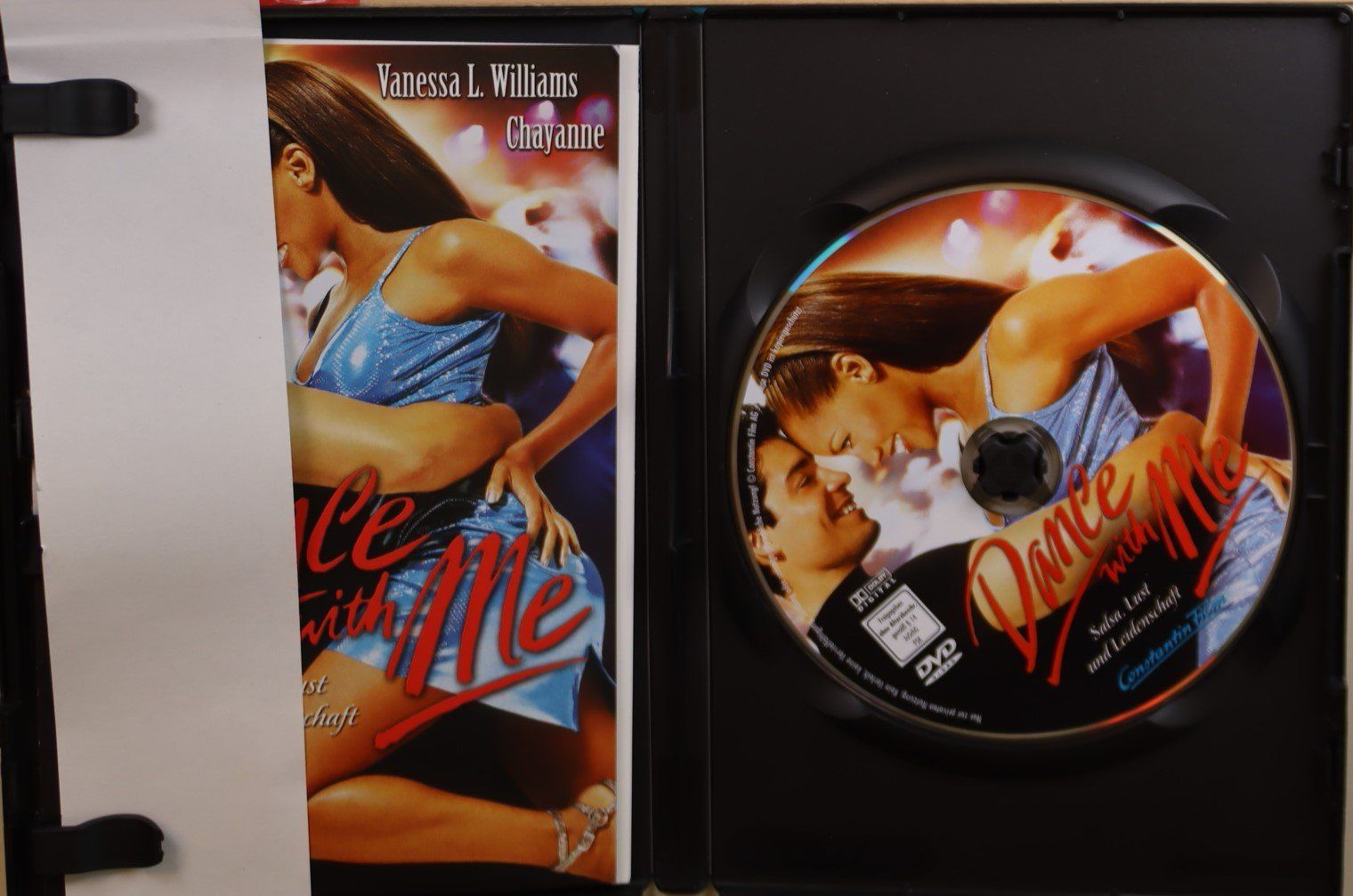 Tutti i DVDs: Dance with Me – Usato da Luzern venduto da CONTENTI 1