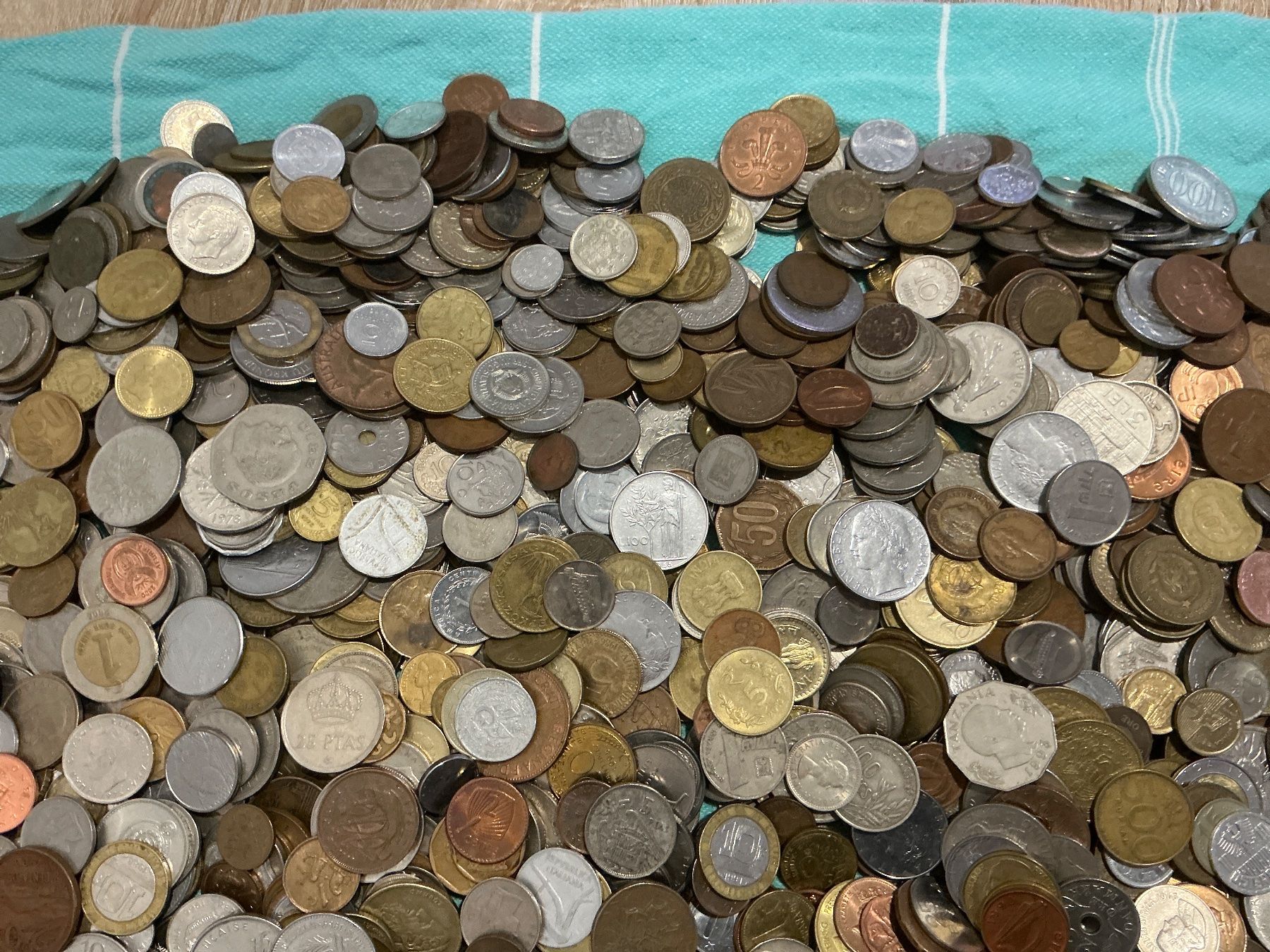 Alle Münzen: 9 Kg weltweit Lot I – Gebraucht aus Dietikon von Numi2000 2
