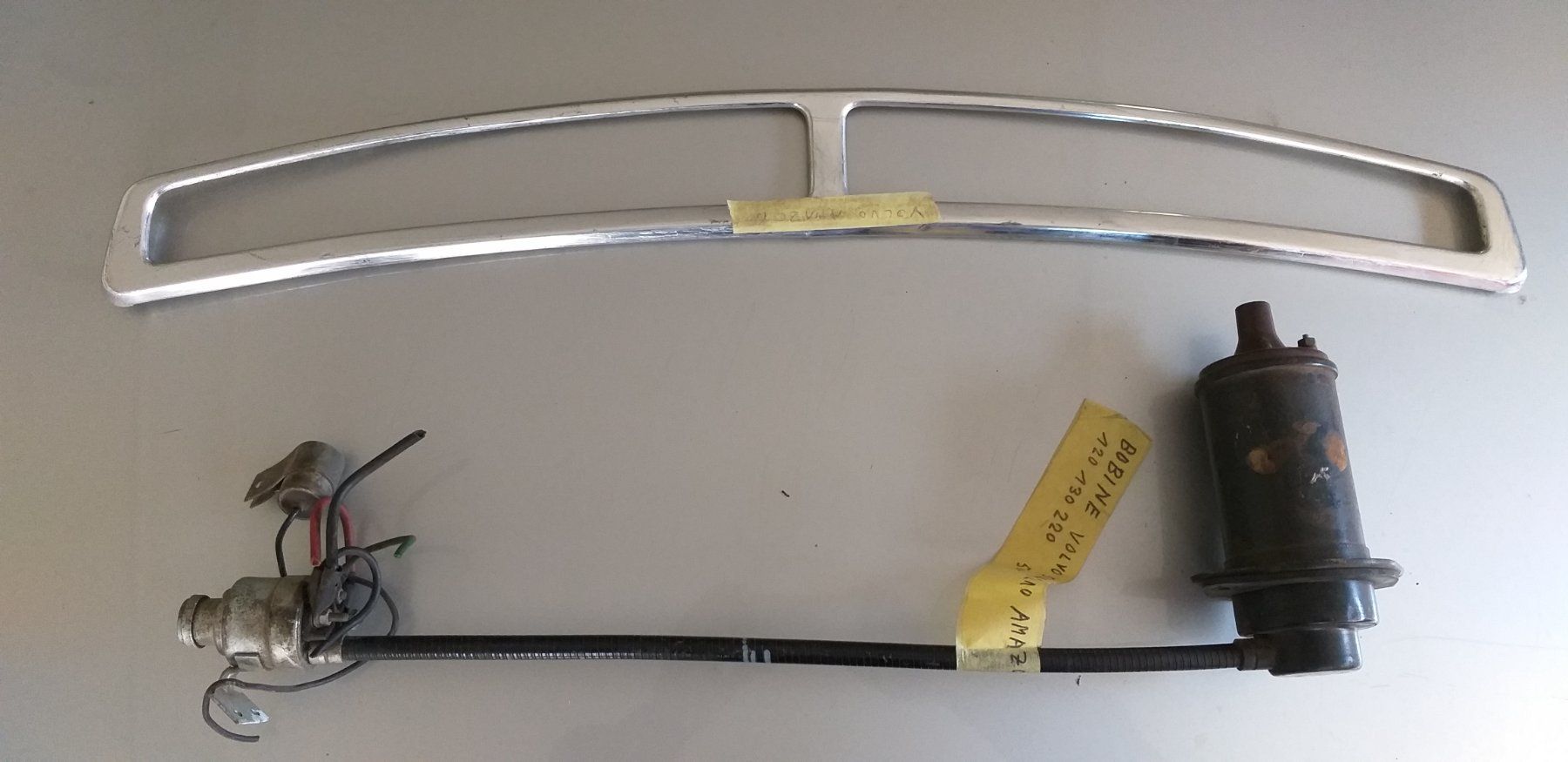 Volvo Tutti pezzi di ricambio auto: VOLVO AMAZON OLDTIMER DIVERSES PIECES   /   DIV. TEILE – Usato da cortébert venduto da rlv