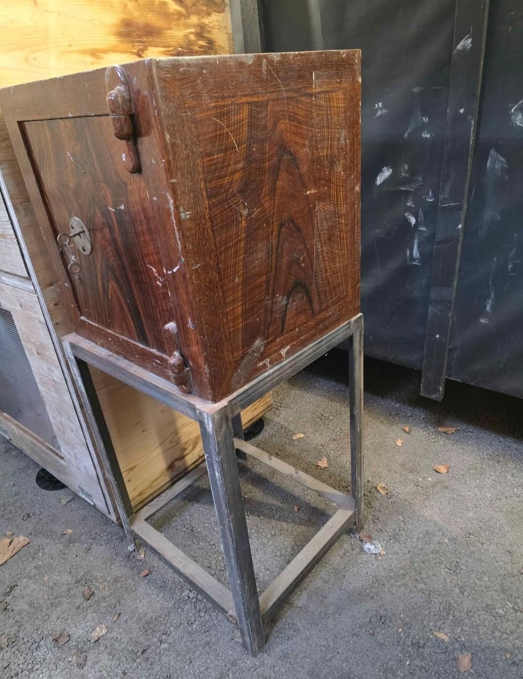 Tresor: Antiker Tresor / Vintage Safe – Gebraucht aus Eiken von S1994 1