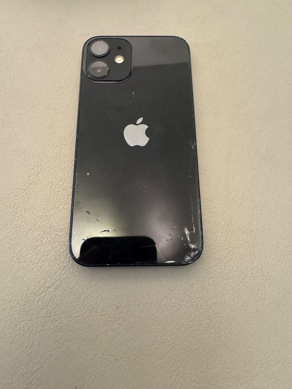 Apple Telefoni cellulari / Smartphones: iPhone 12 mini – Difettoso da Adliswil venduto da Busys 2