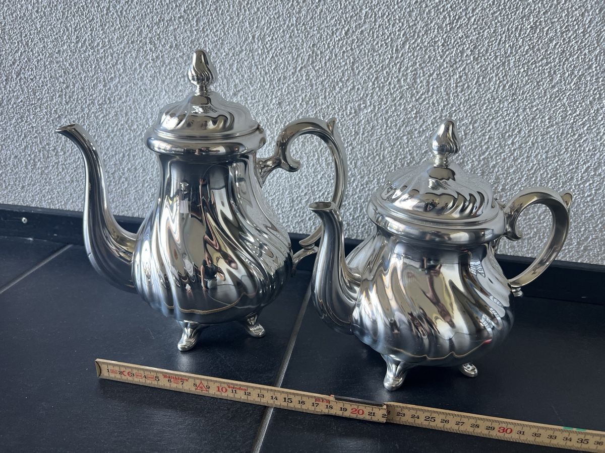 Set di piatti: Alpacca Tee-/Kaffeeservice, versilbert, vintage, komplett – Usato da Perlen venduto da Chregle1 5