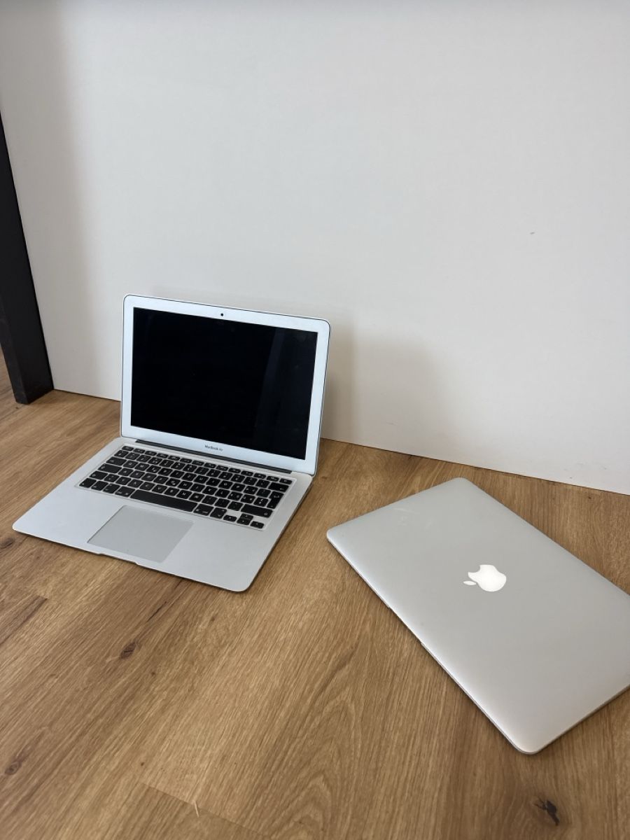 Apple Notebook: 2 Mac Book Air 2015 – Usato da tägerwilen venduto da Holmgren_123