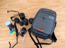 Sony Alpha 77 mit Zubehör und Tasche guter Zustand