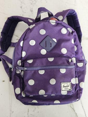 Herschel Rucksack Kinder, lila mit Pünktli, Top Zustand!