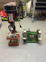 Tischbohrmaschine  + Doppelschleifmaschine