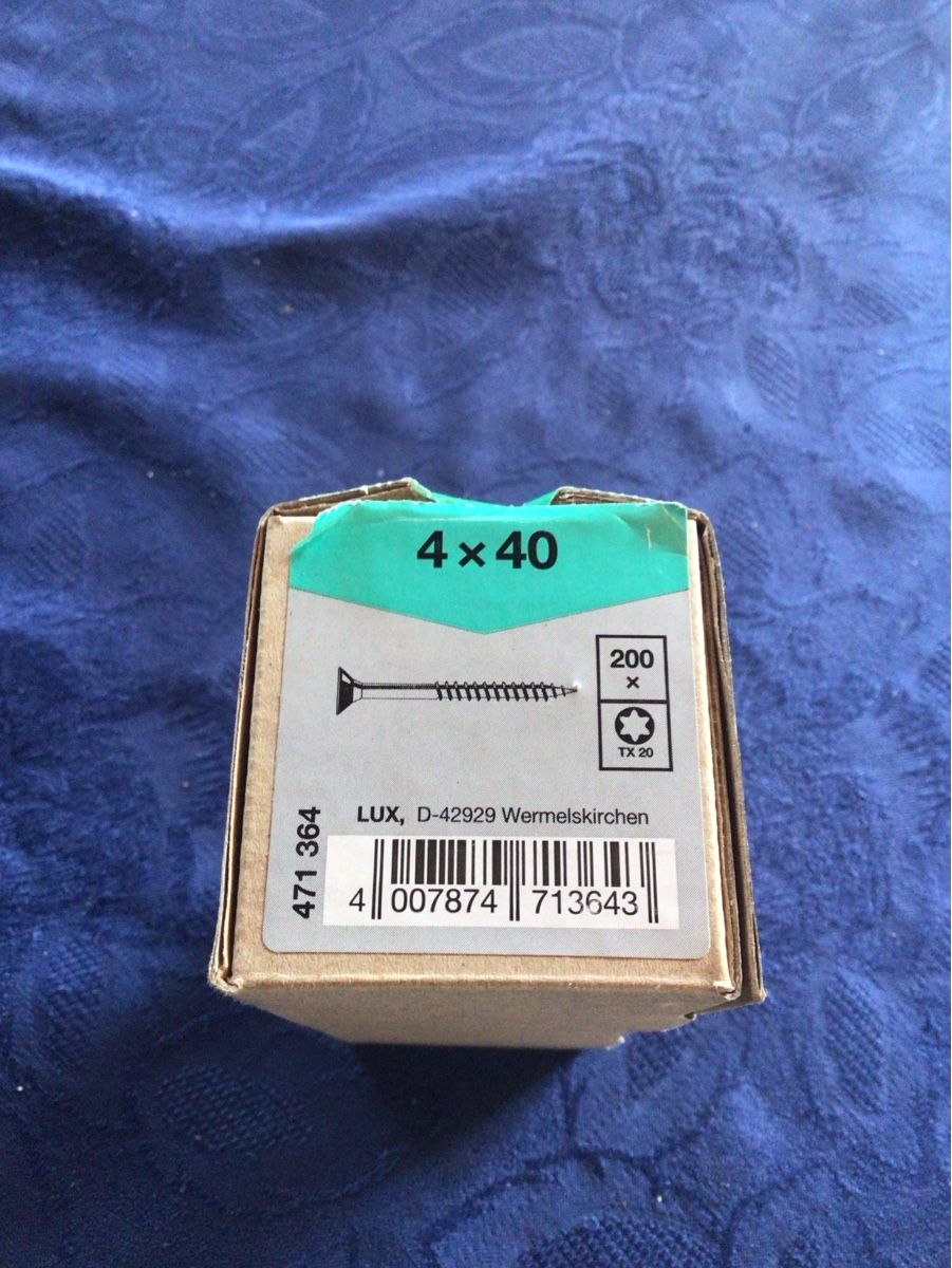 Lux Tous les outils: Lux Tools Universalschrauben 4x40mm – D'occasion à Oftringen par anbara 1