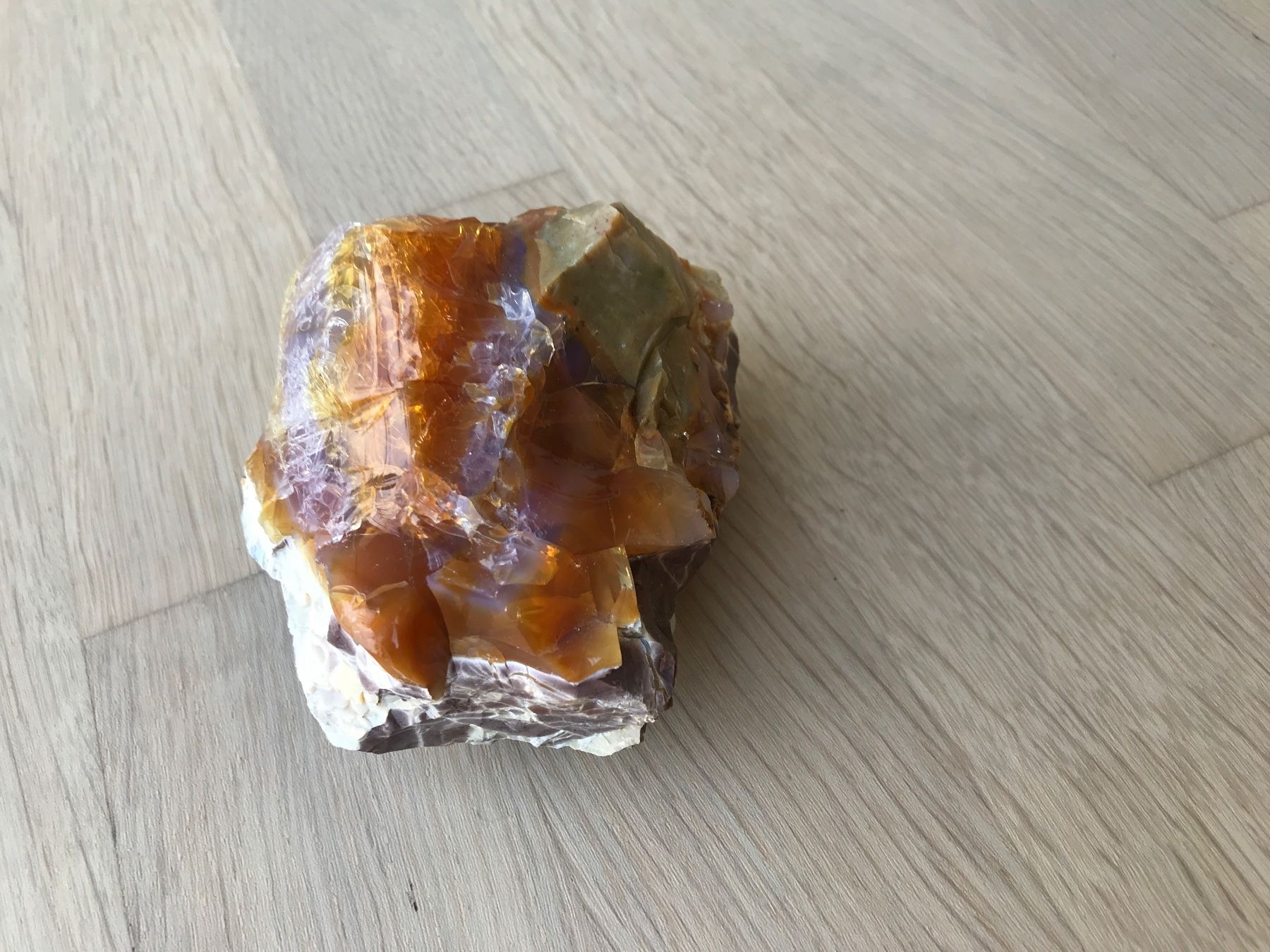 Minerali & Pietre curative: Edel Opal Oregon USA Museumsstück – Usato da Flawil venduto da Barschfreak 2