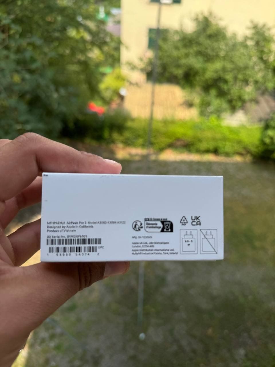 Apple Kopfhörer: AirPods Pro 3, CASE + Linker Airpod – Gebraucht aus Zürich von vla_72d8