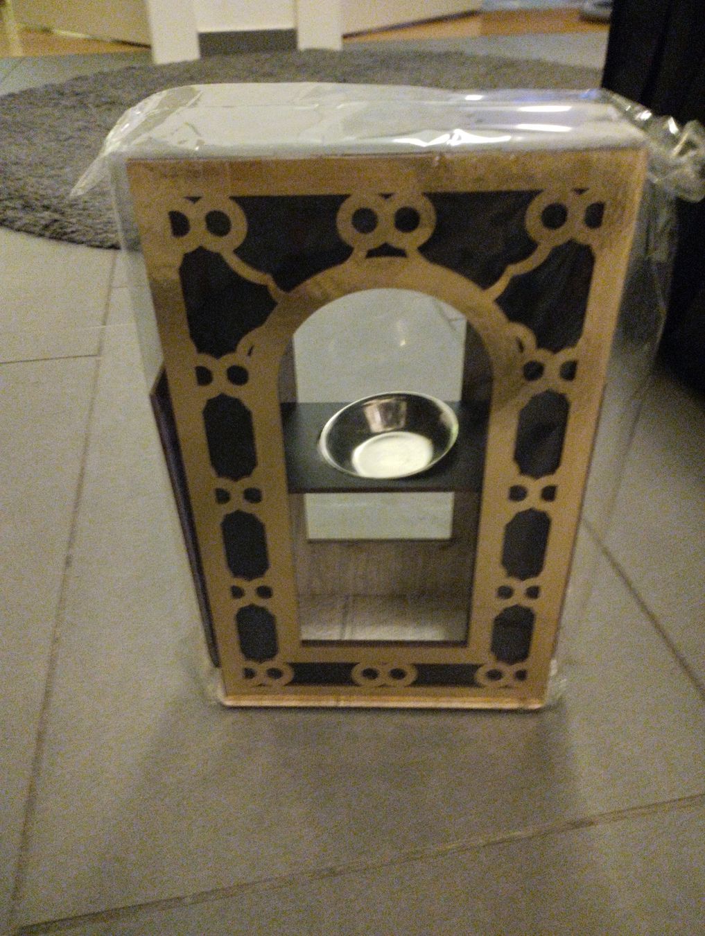 Toutes les décorations: Decorative Lantern Gold Black Arch Pattern New Condition – Neuf avec emballage d'origine à Zürich par Vansa 1