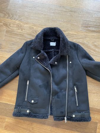 Schwarze Jacke Gr. M Damen Fabrikneu !