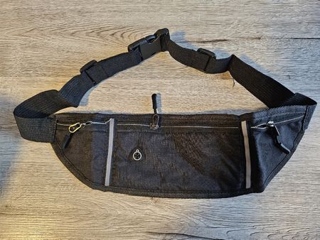 Schwarze Bauchtasche zum Joggen, Wandern, Neu!