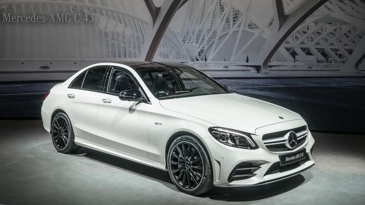 Mercedes-Benz Phares: Phare pour Mercedes AMG – D'occasion à Meyrin par Sparco05 1