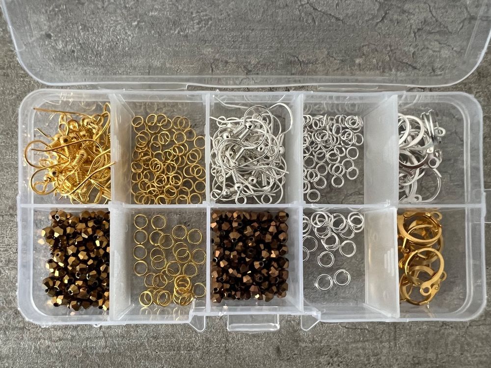Tondiamo Ohrring-Bastelset 2100-teilig – Mit Haken, Steckern & Zubehör