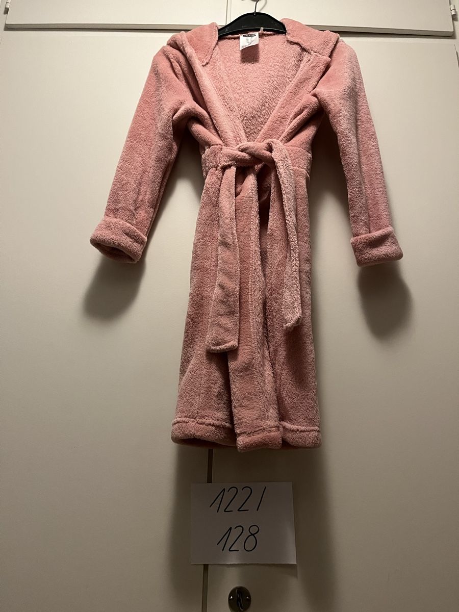 Bademäntel: Bademantel Gr.122 – Gebraucht aus baden von jessgold