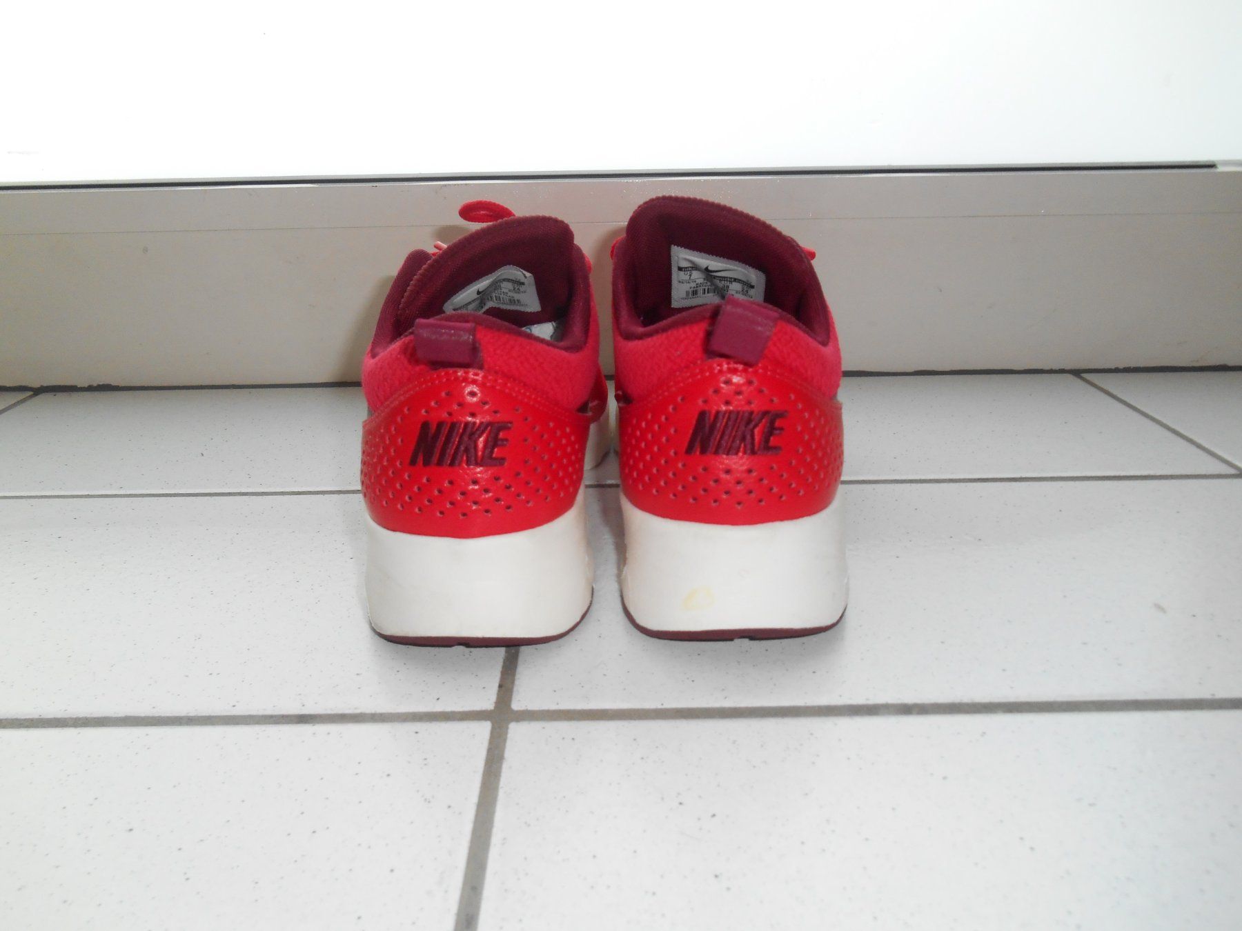 Nike Scarpe da donna: Nike Air Max Thea Sneaker Grösse 38 – Usato da Basel venduto da chien008 2