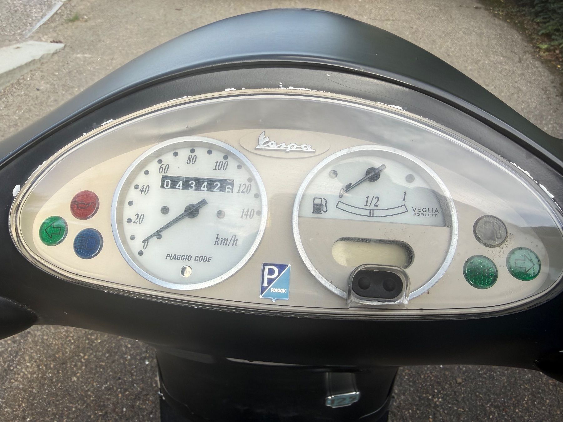 Vespa Scooters: Roller Vespa ETwegen Nichtgebrauch – D'occasion à Winkel par Mlconsult01 3