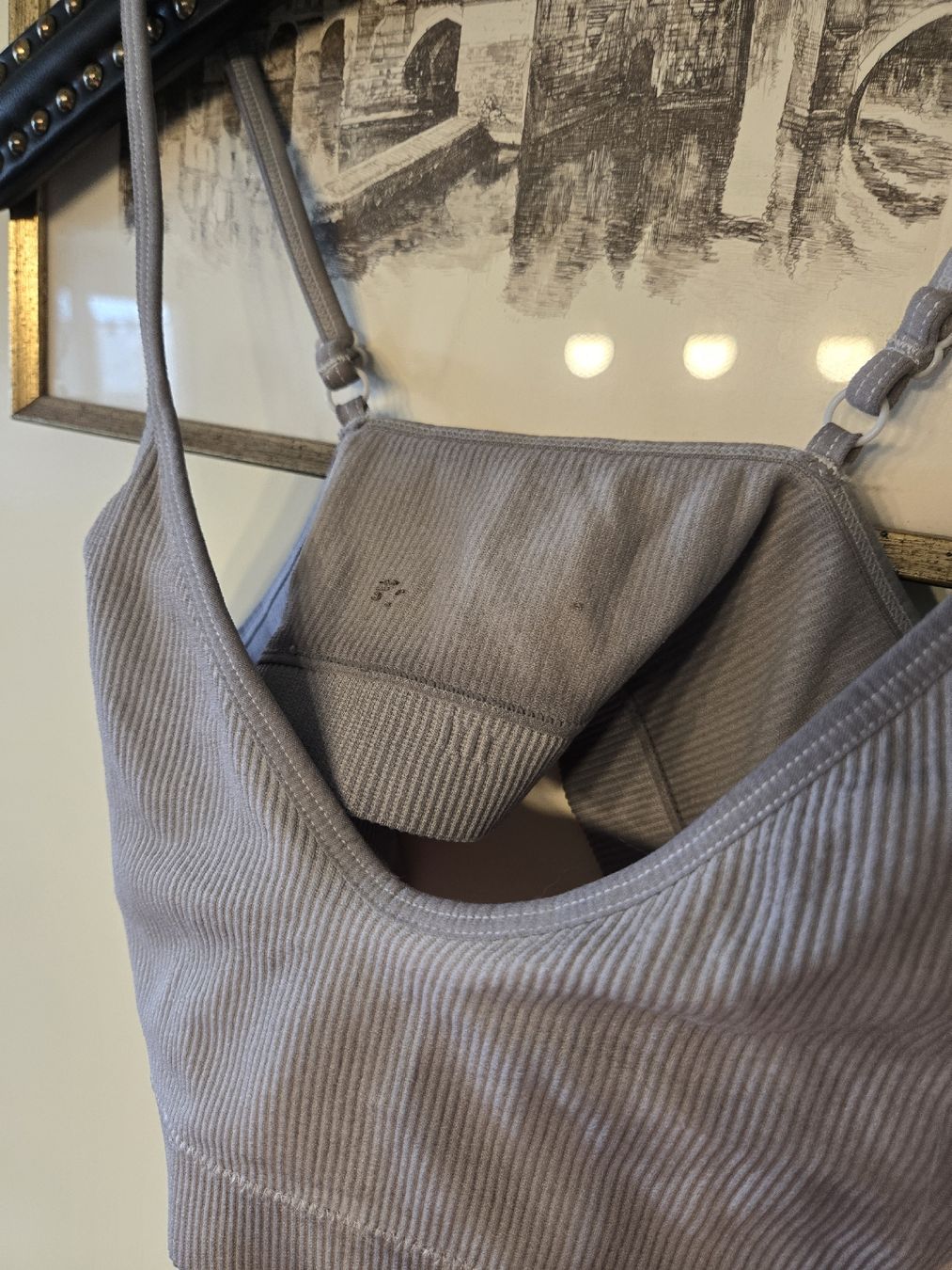 Sonstige Unterwäsche: Graues Bralette Grösse M (40) – Gebraucht aus Dübendorf von Timulka 2