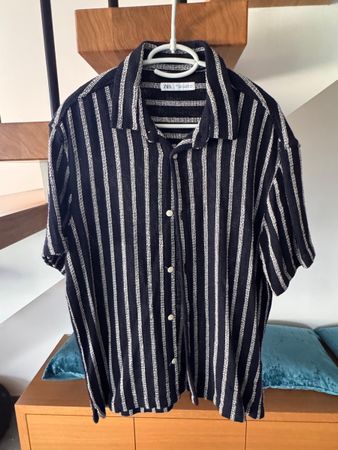 Chemise d'été Zara rayée bleu marine et blanche, taille L 48