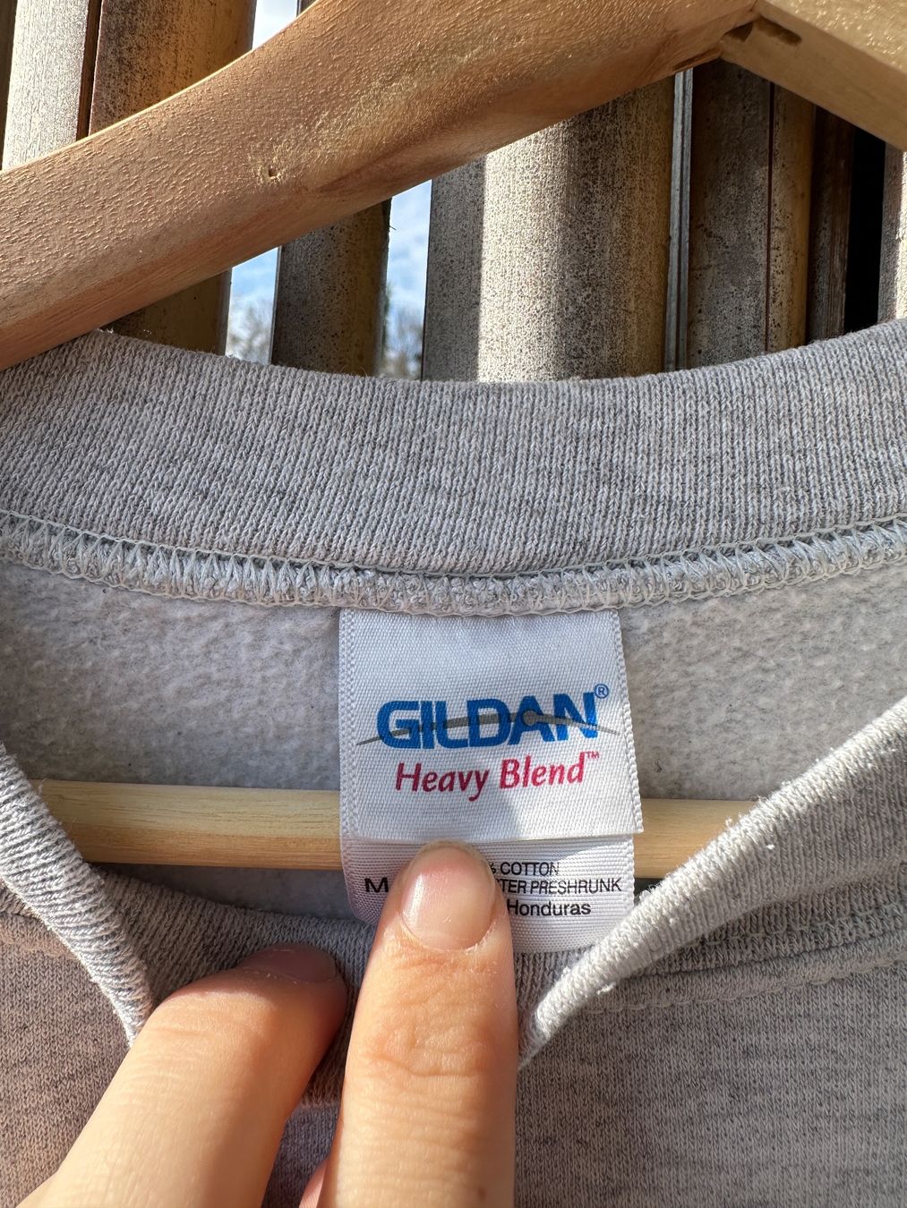 Maglioni & Felpe: Gildan Sweatshirt, size M, Grey with Balloon Design – Usato da Hausen am Albis venduto da fra_j5bg 2