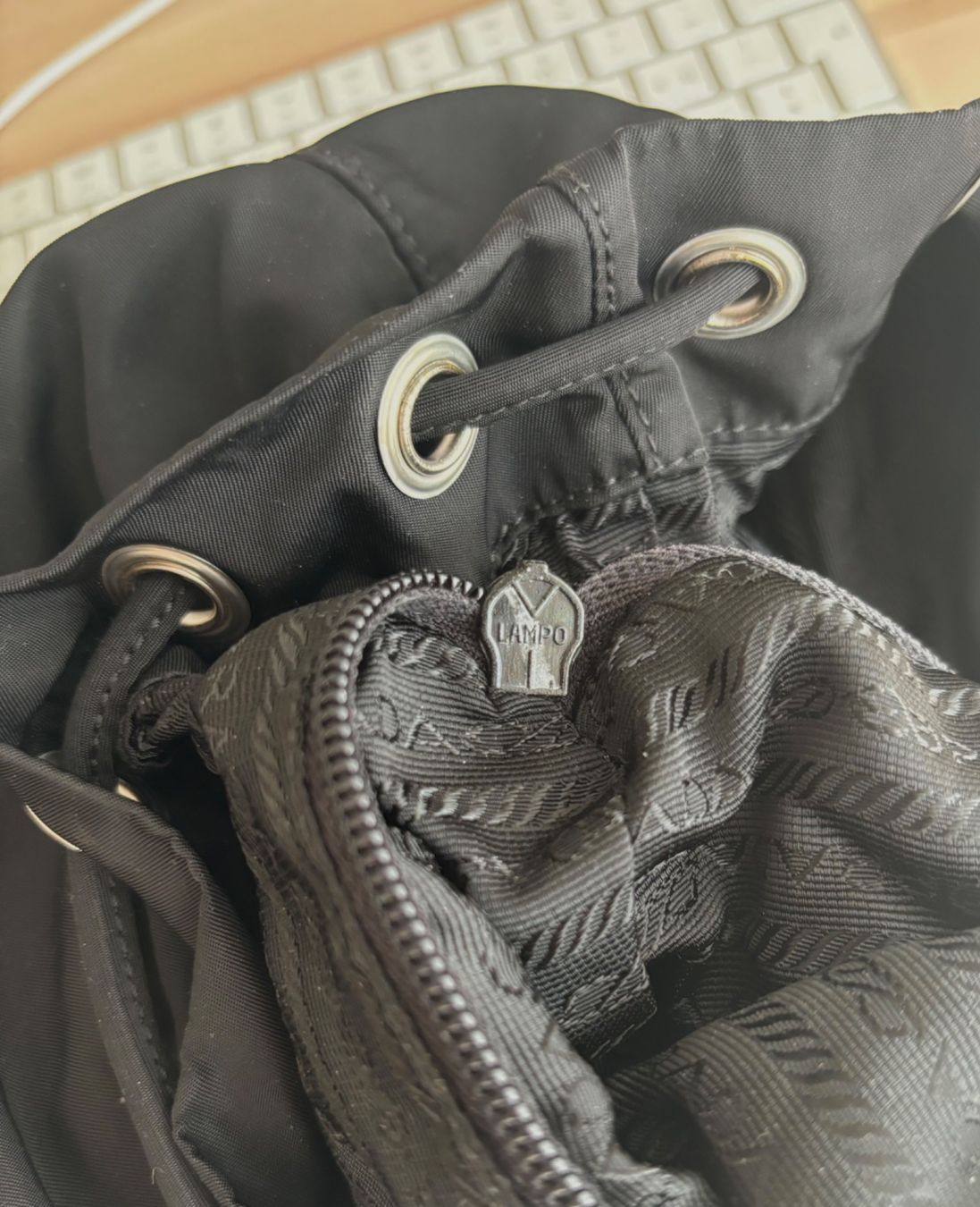 Prada Rucksäcke: Prada Mini Rucksack – Gebraucht aus Zürich von ccitylightss 4