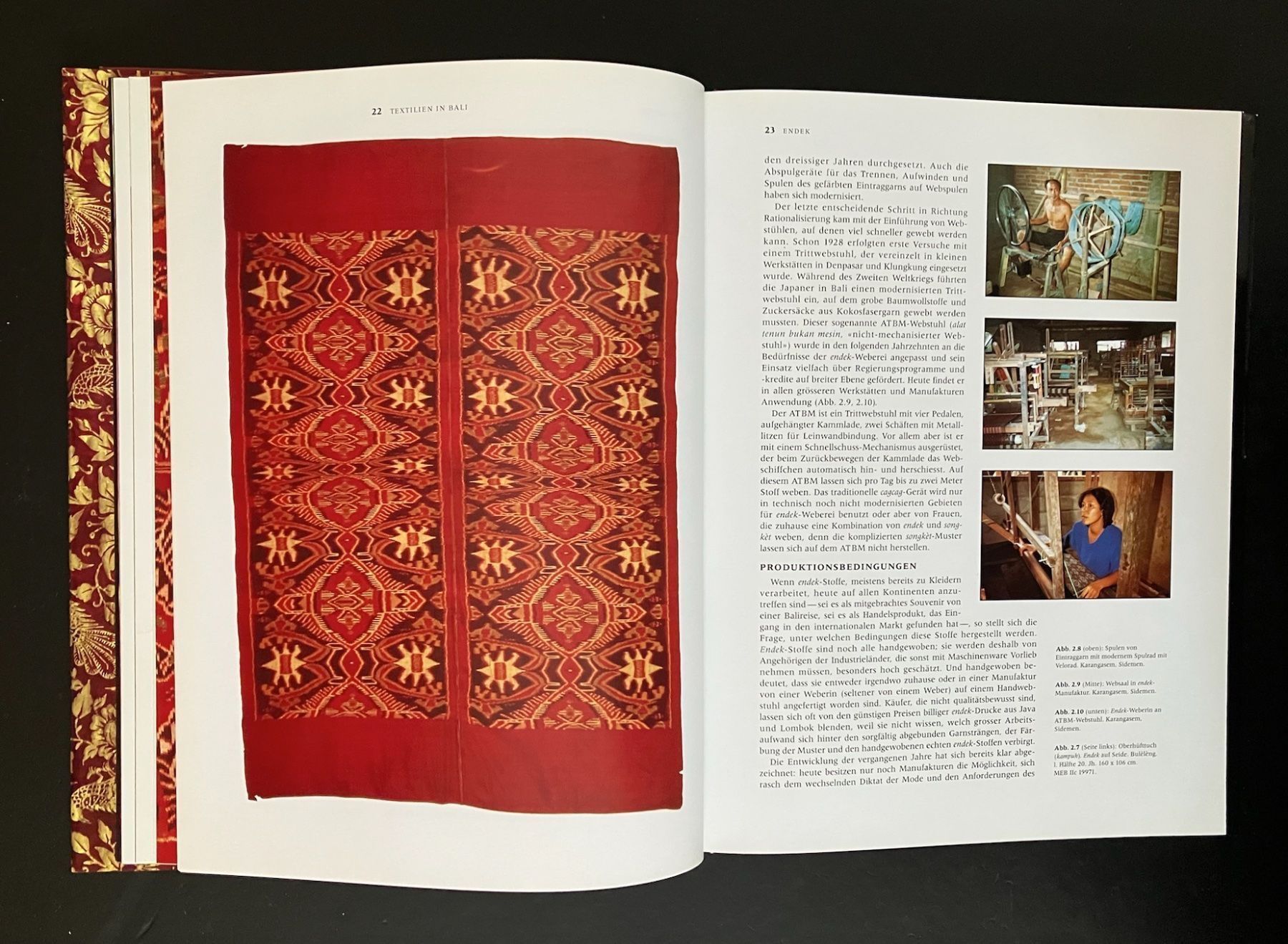 Libri: textilien in bali . periplus editions – Usato da Allschwil venduto da rotocker 4