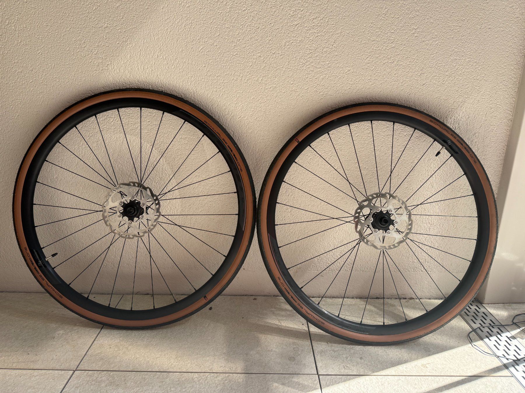 Syncros Pièces détachées: Syncros RP2.0 + tire + disks – D'occasion à Adliswil par cmarius02