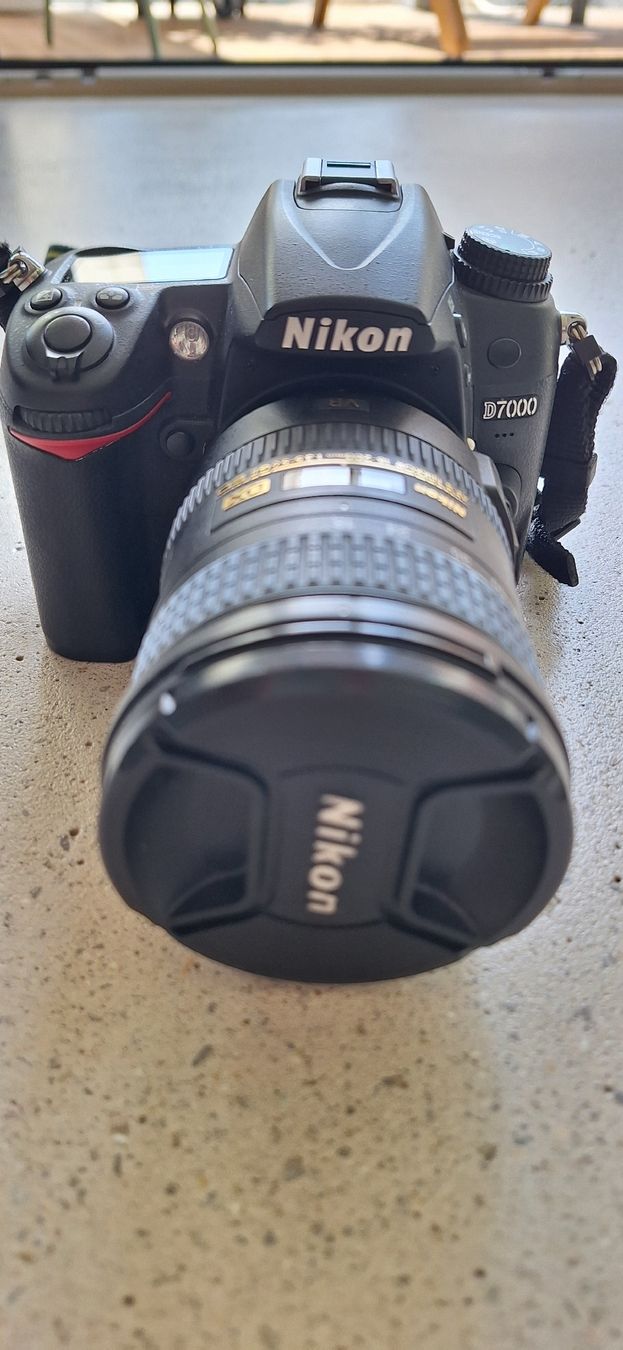Nikon Fotocamera: Spiegelreflexkamera Nikon – Usato da Uzwil venduto da Arusha21 1