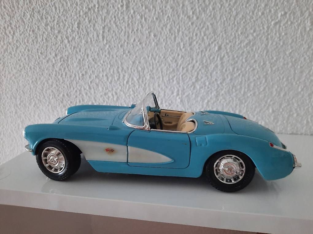 Chevrolet Modellini d'auto: Modellauto Chevrolet Corvette 1957 blau – Usato da Oensingen venduto da corvette04