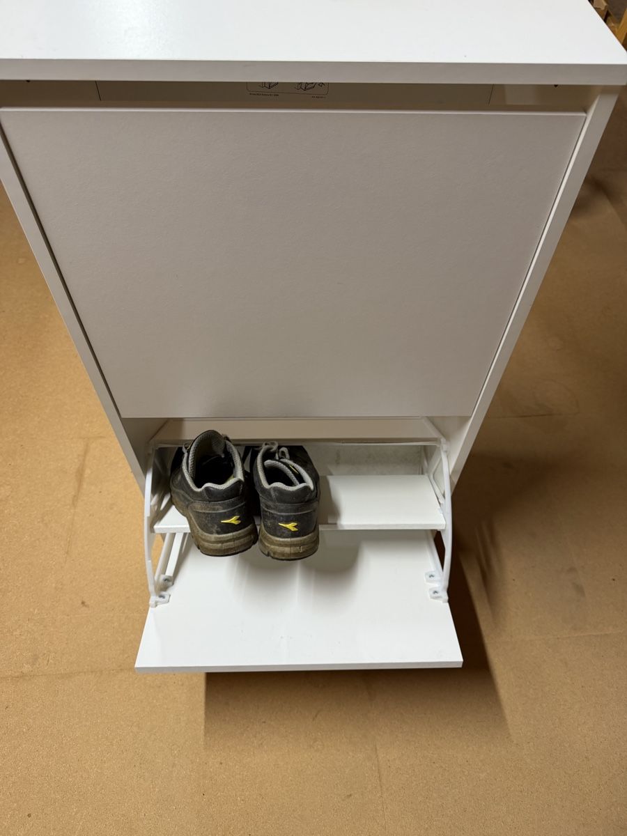Armadi: Schuhschrank, weiss, platzsparend – Usato da Winterthur venduto da winterthurista 3